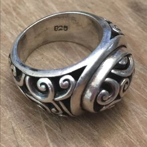 Beautiful filigree 925 sterling silver ring